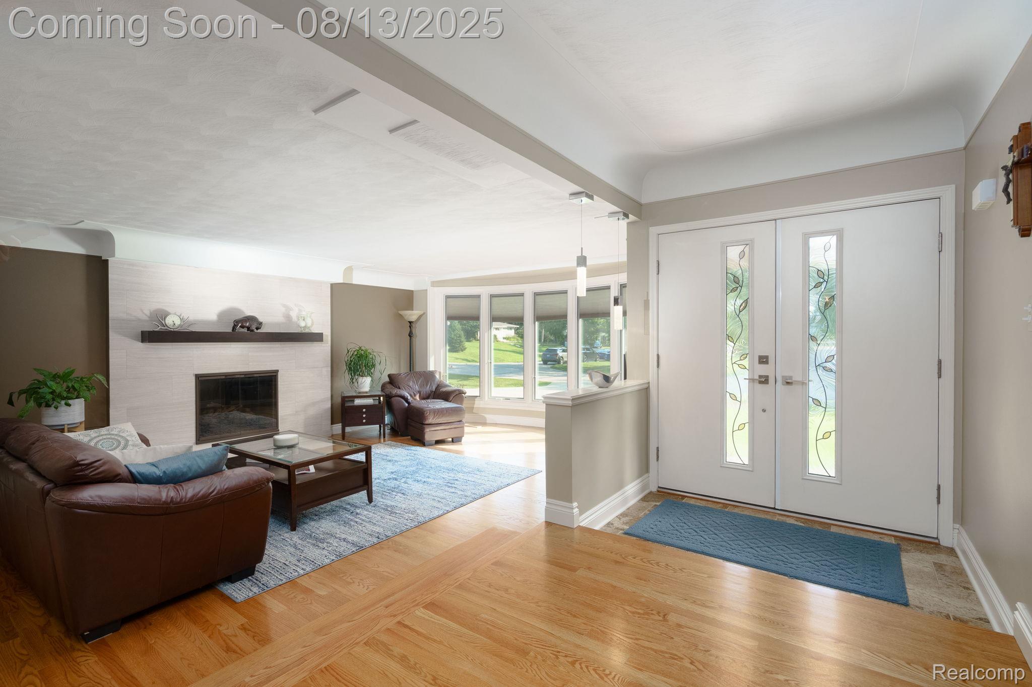 2063 Avoncrest Drive