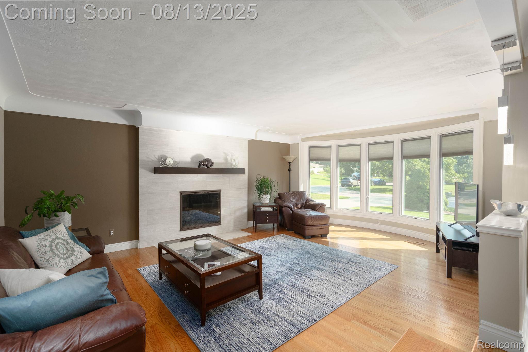 2063 Avoncrest Drive