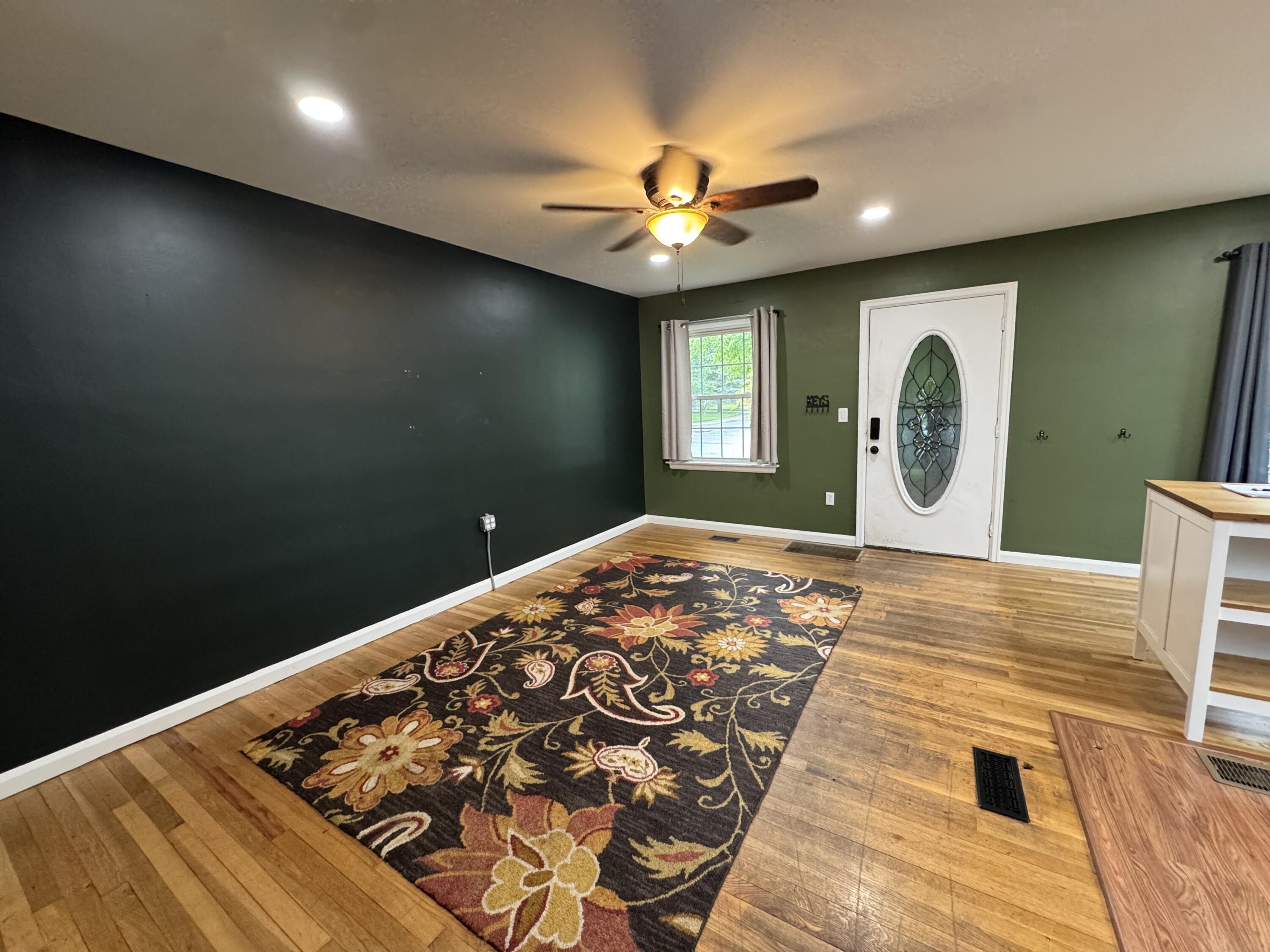 546 Northwestern Drive