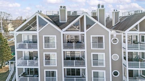 300 Oselka Drive 464 New Buffalo City MI 49117