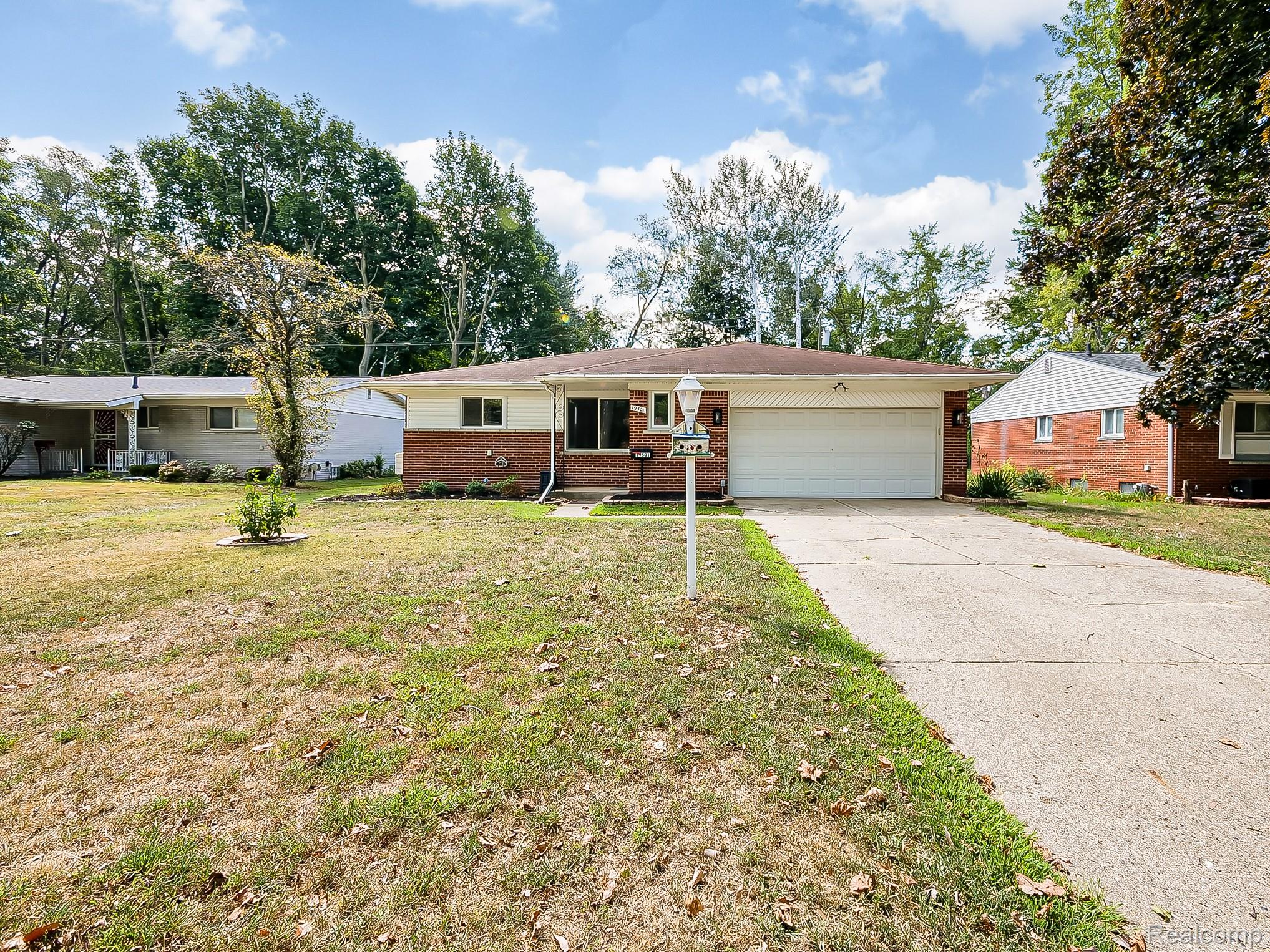 19501 Magnolia Parkway