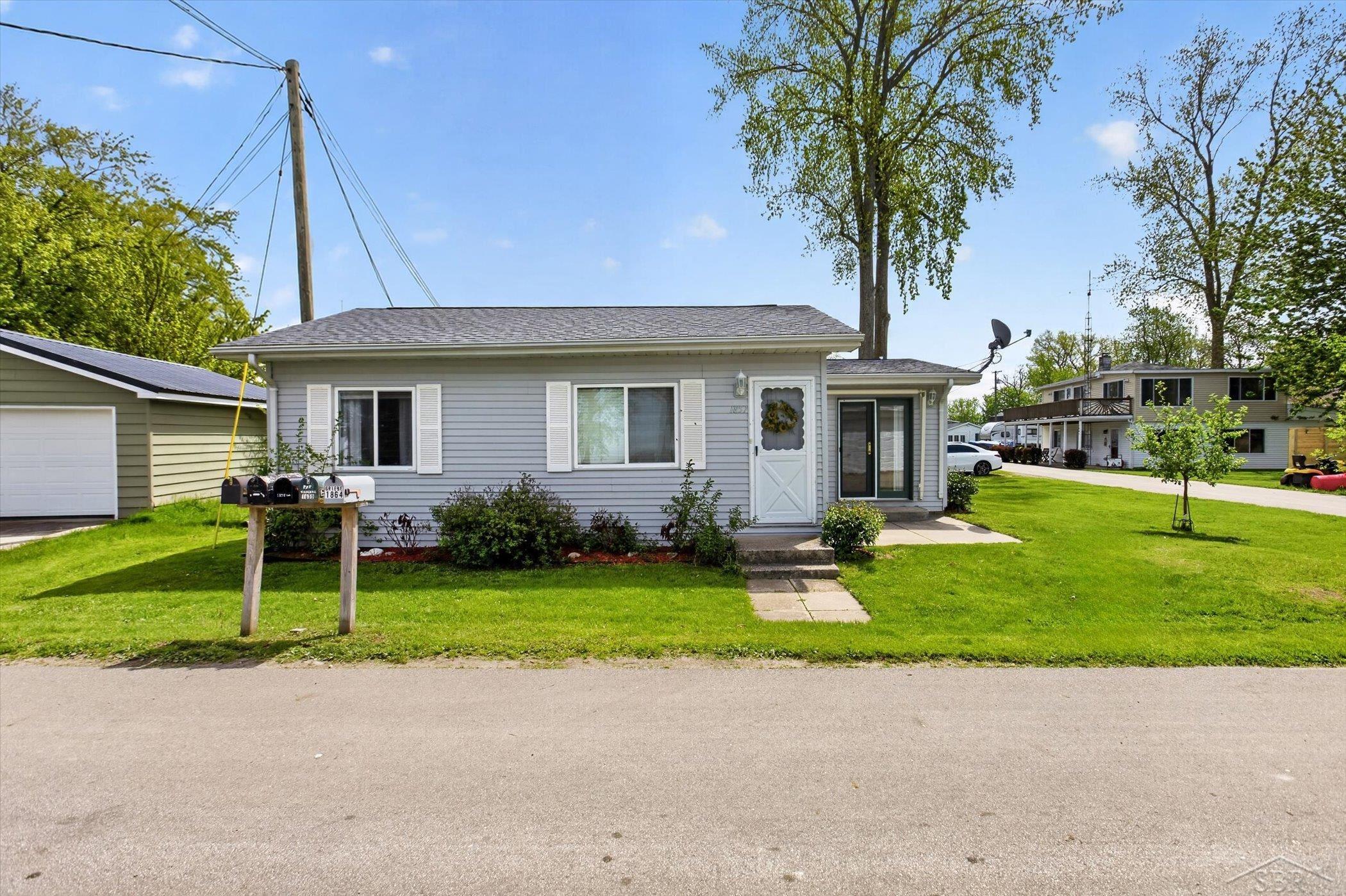 1857 Center Road