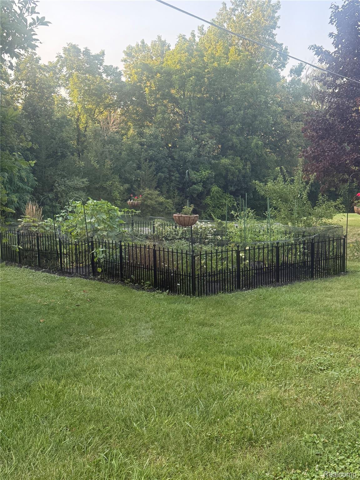 10476 Runyan Lake Road