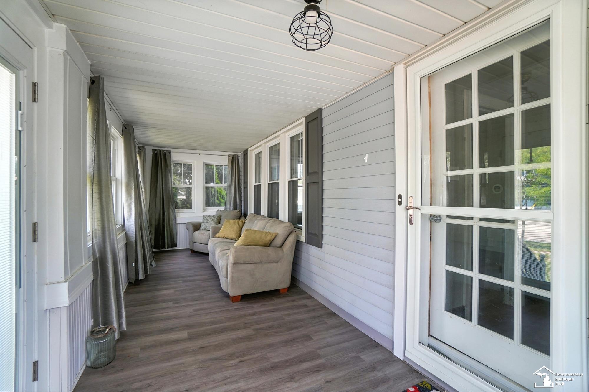 116 N Roessler St Street