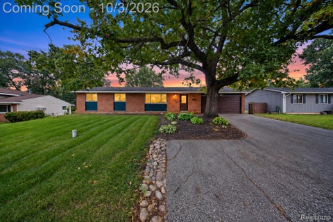 Photo of 3376 S Commerce Road, Commerce Charter Township, MI 48390 (MLS # 20261079581)