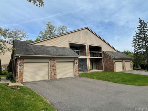 29664 Pine Ridge Circle Farmington City MI 48331