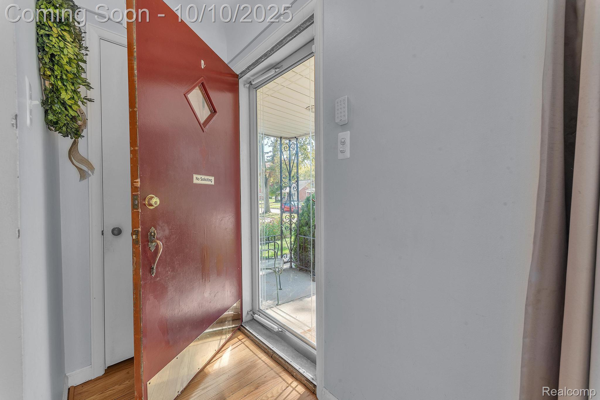 19685 Lochmoor Street