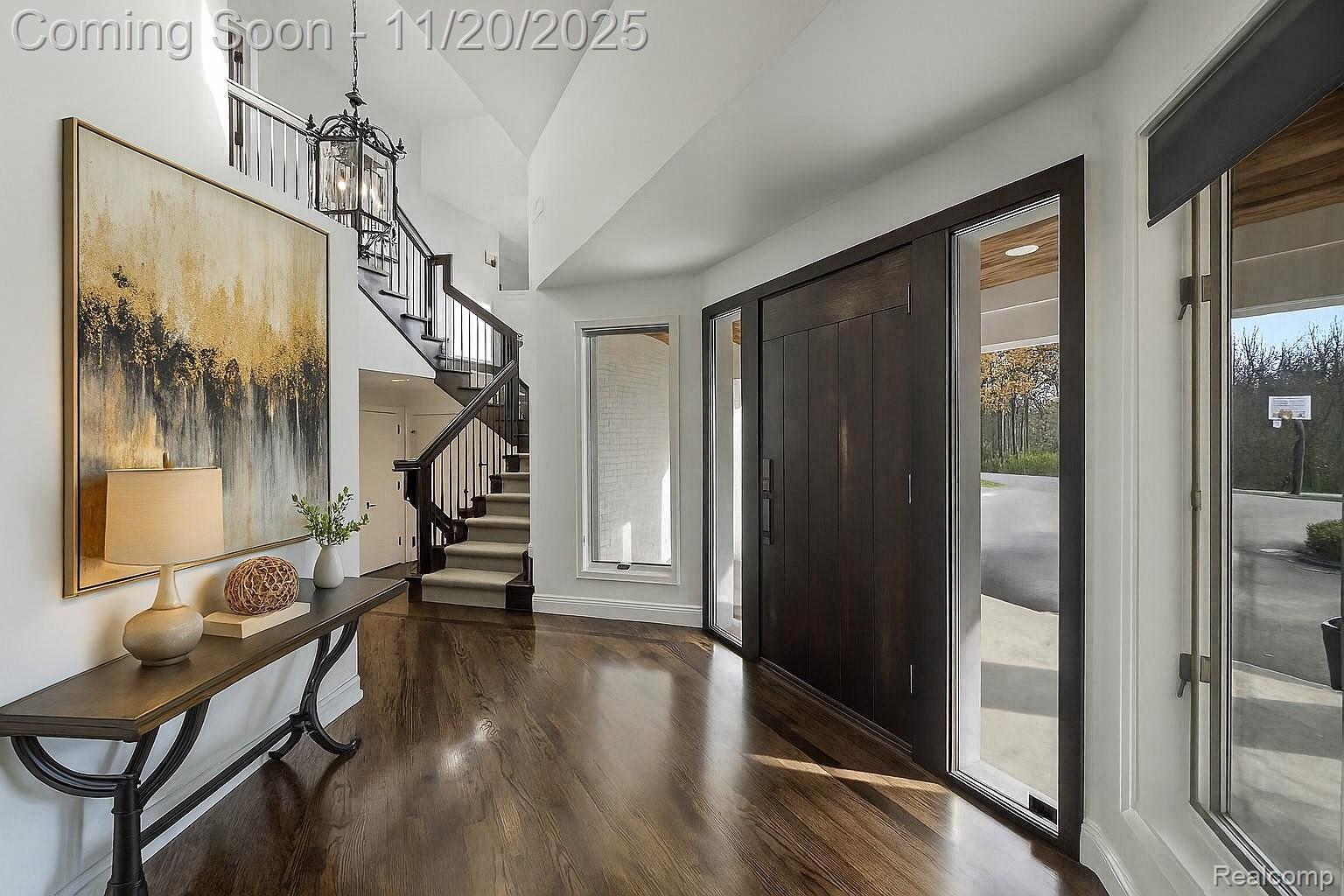 5764 Bloomfield Glens Road