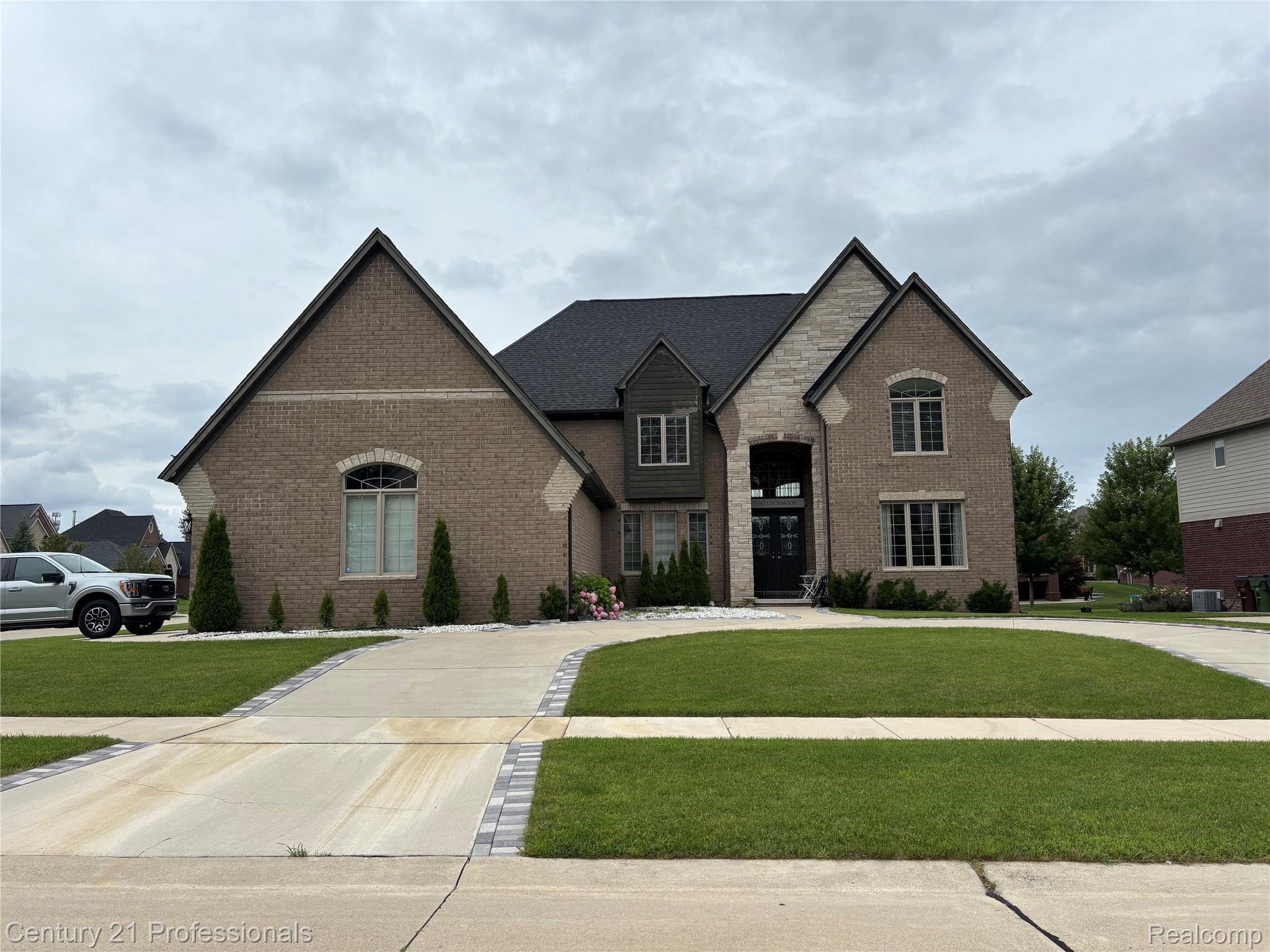 55667 Lochmoor Drive