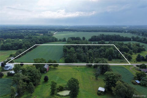 Photo for 5901 Allen Rd N Allen Road
