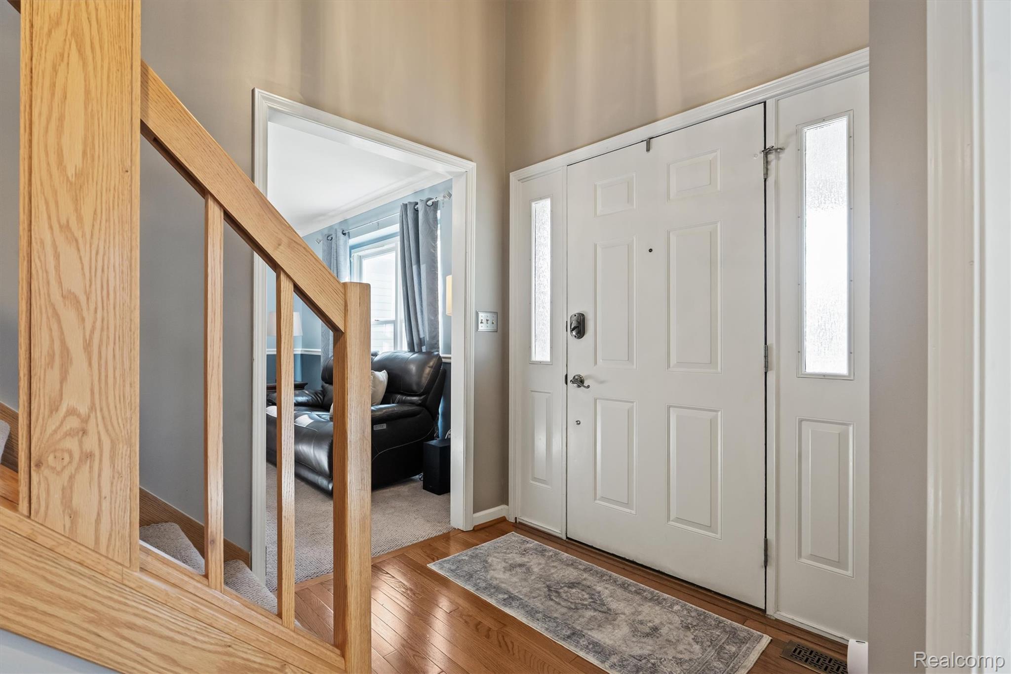 1453 Maplewood Drive