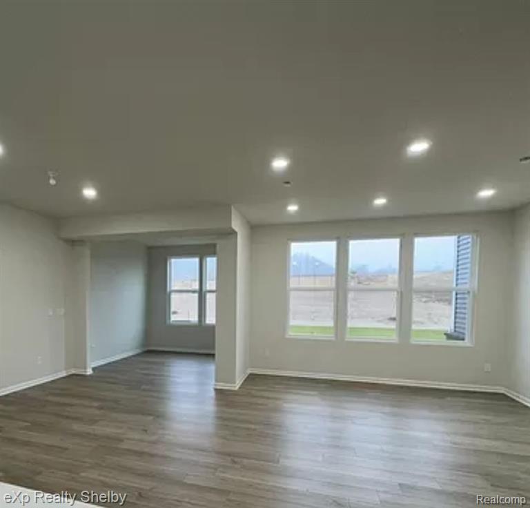 1435 Arcadia Drive #4