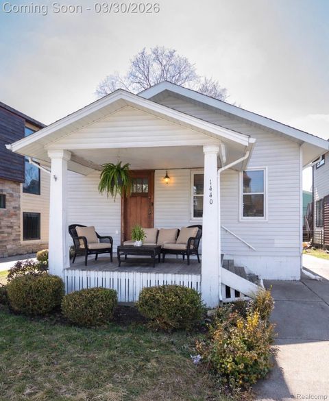 1440 Ruffner Avenue Birmingham City MI 48009