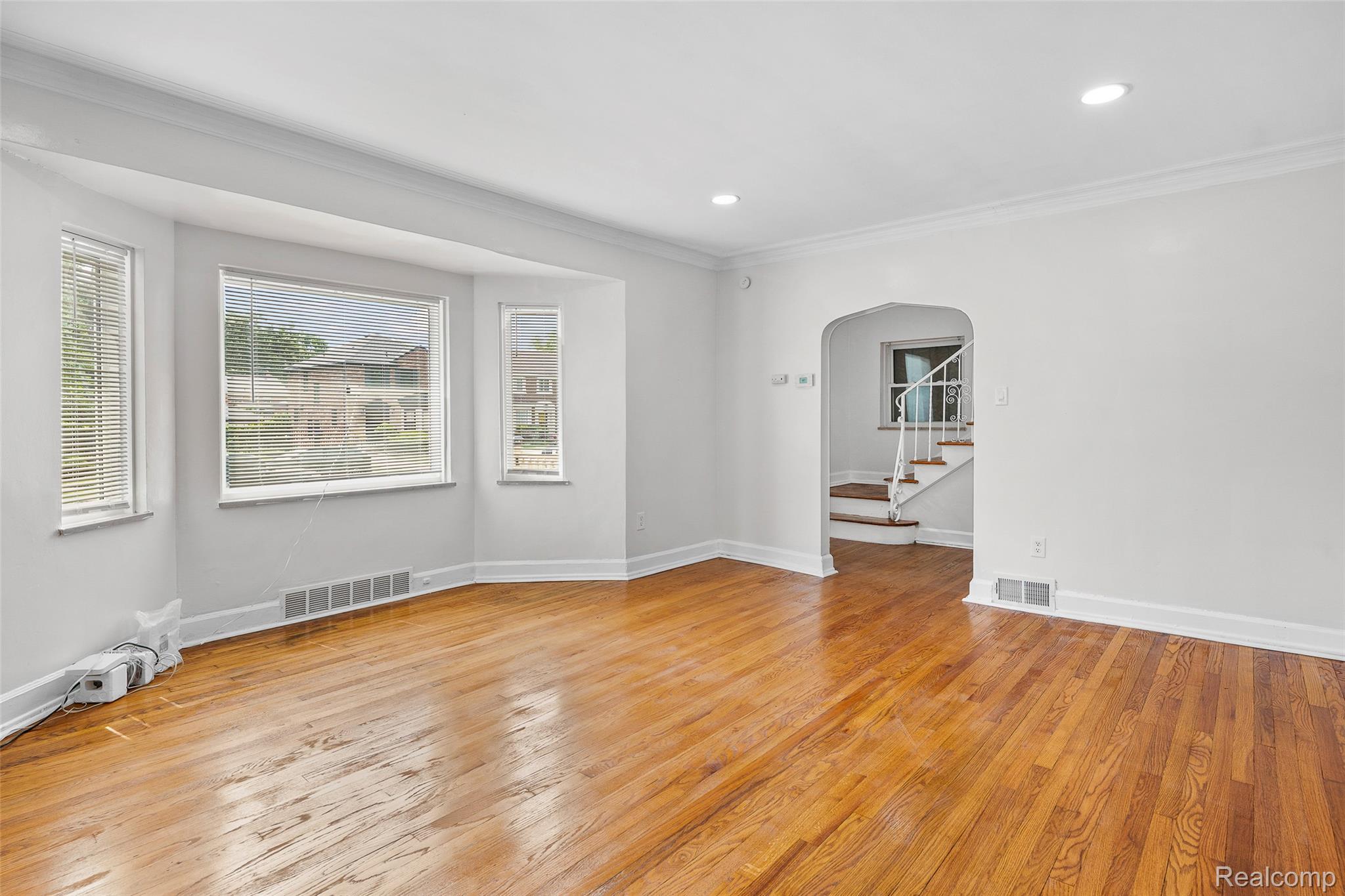 20179 CANTERBURY Road