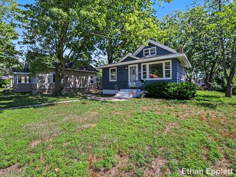 Tiny photo for 1532 Leahy Street, Muskegon City, MI 49442 (MLS # 71026045927)