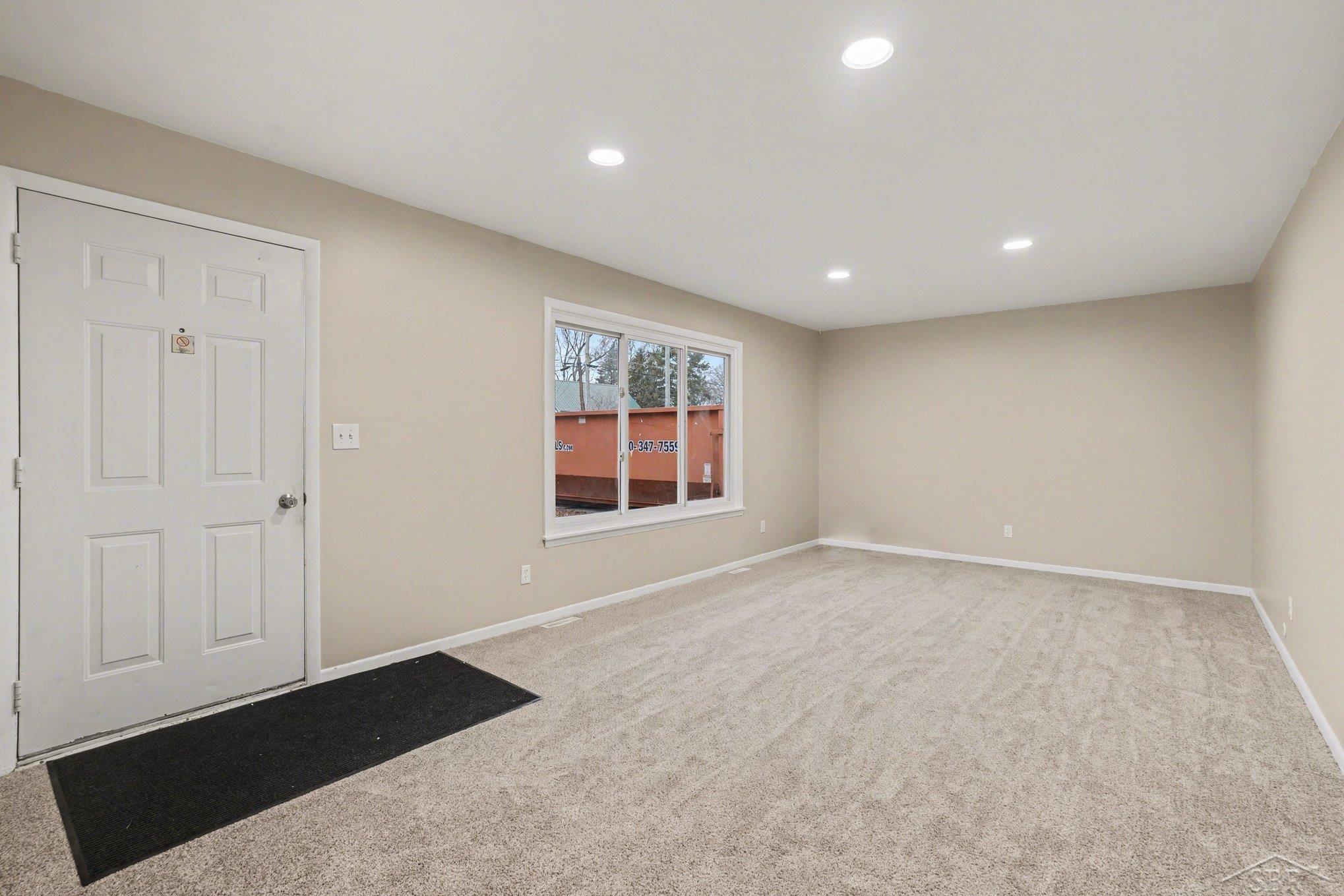 3920 S hartford Drive