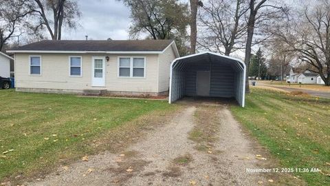 407 E Lincoln Avenue Richmond Township MI 49677