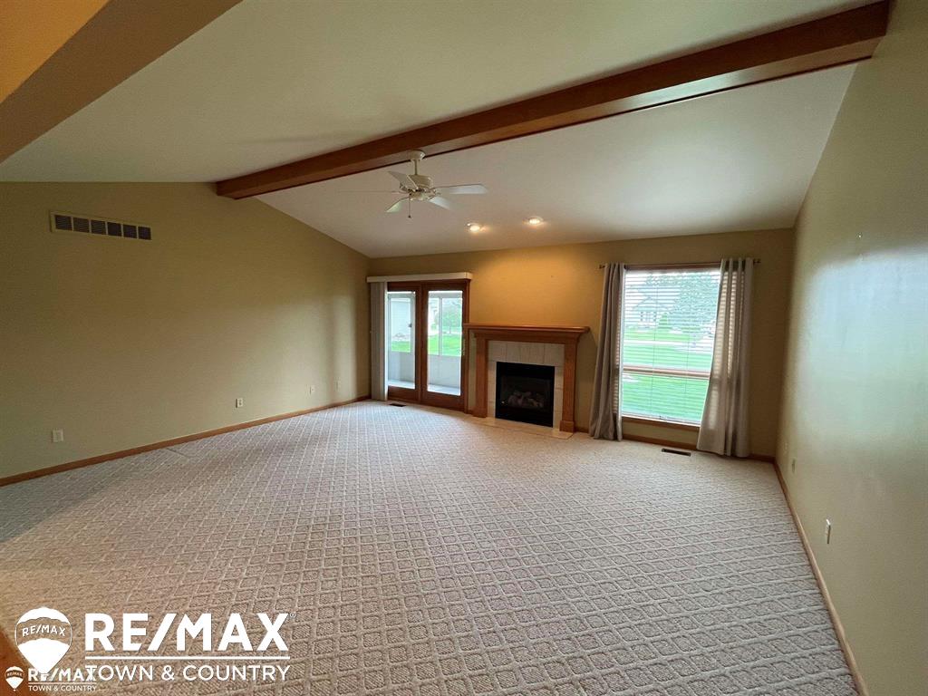 5335 Wyndemere Common Square