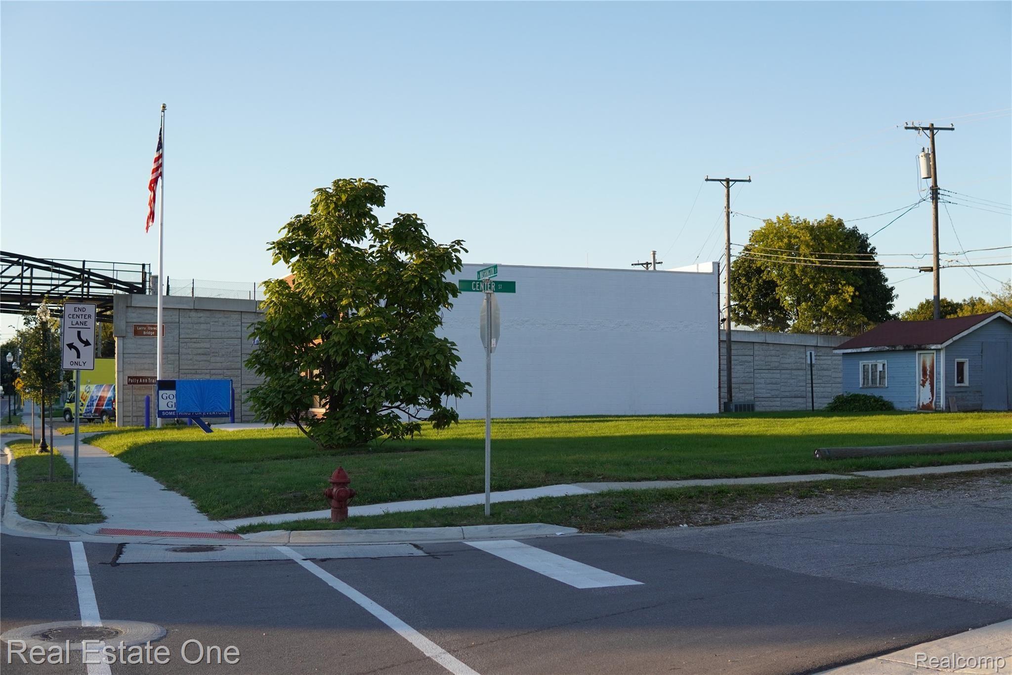 68 N WASHINGTON Street