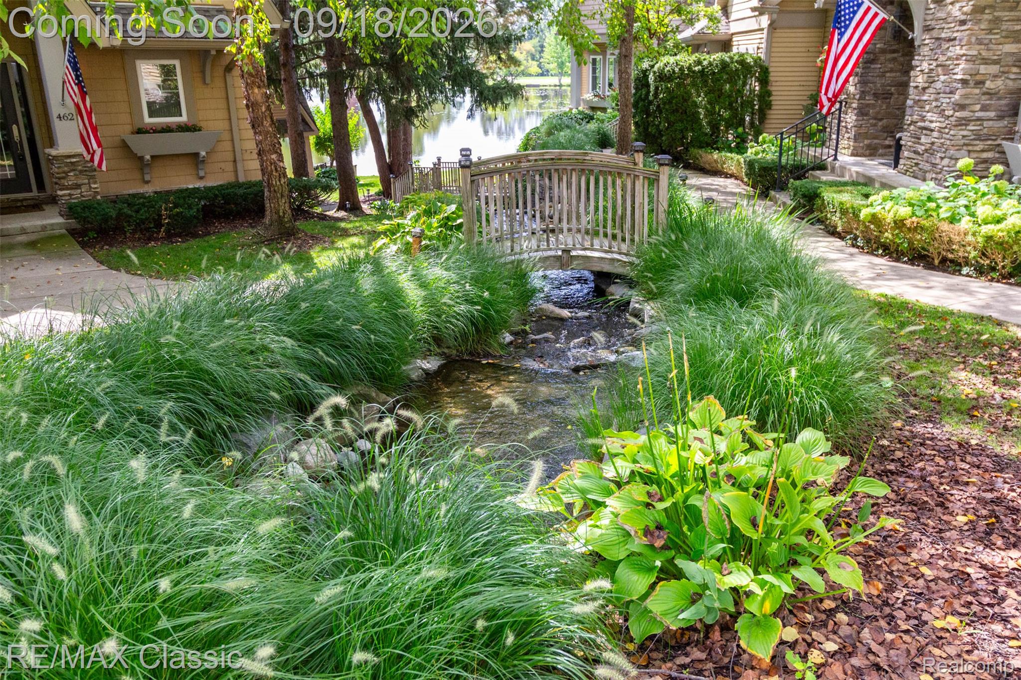 462 Pondview Lane