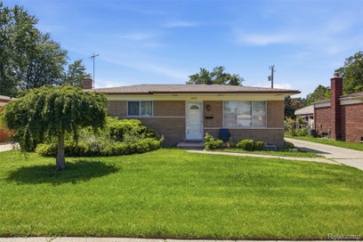 28445 BRADNER Drive Warren City MI 48088