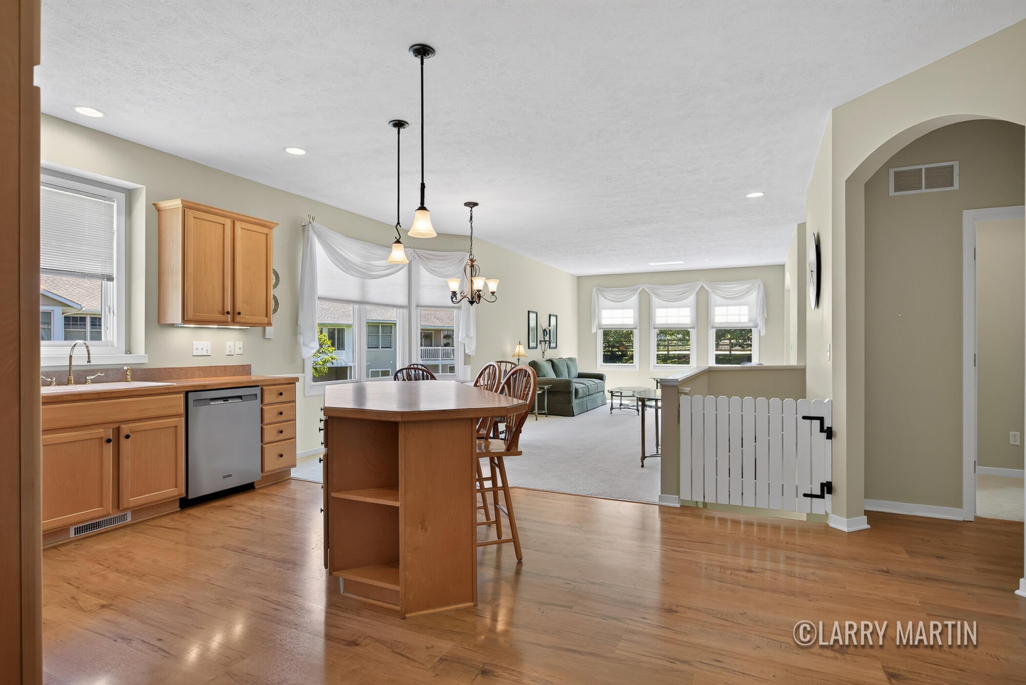 6010 Heritage Meadow Drive