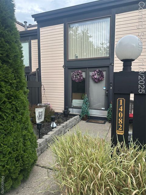 Photo of 14082 St, Taylor City, MI 48180 (MLS # 20251049323)