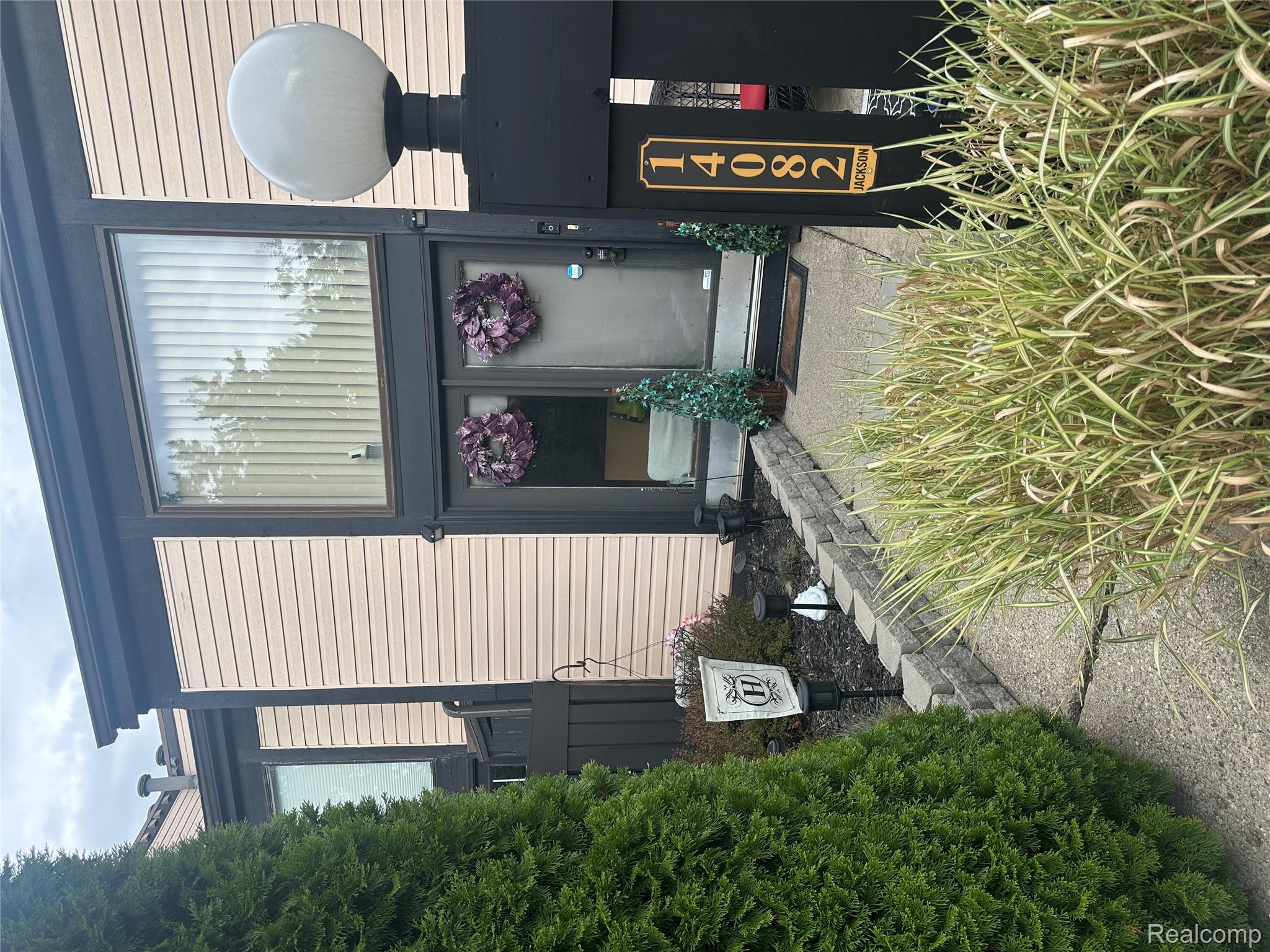 Taylor City, Michigan 48180, United States, 2 Bedrooms Bedrooms, ,2 BathroomsBathrooms,Residential,Active,234797