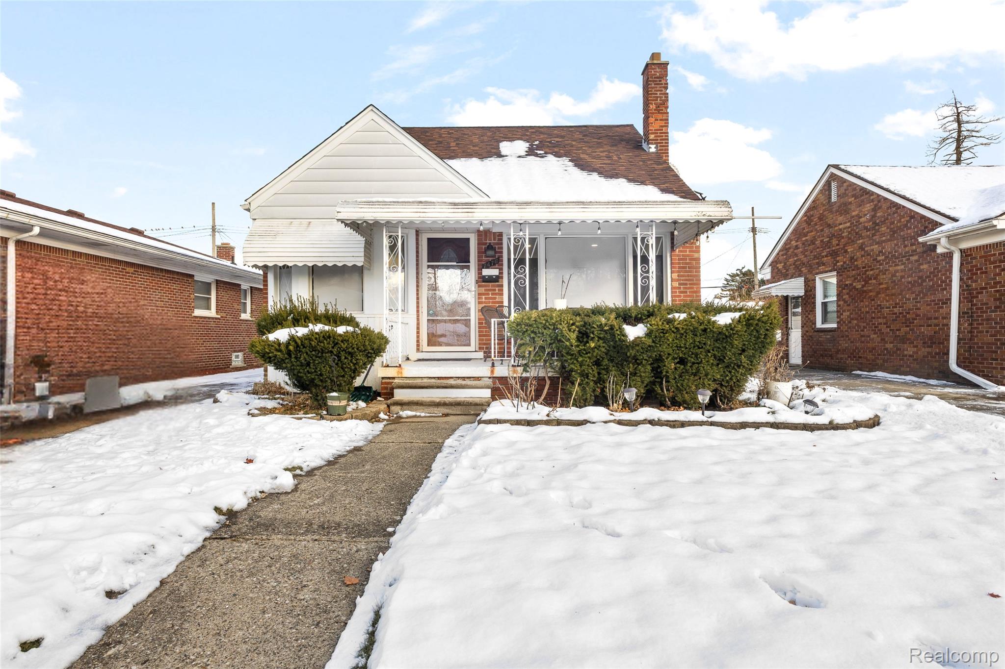 7476 Nightingale Street