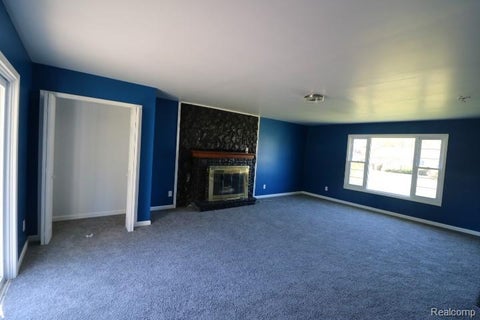 Tiny photo for 624 S 24th Street, Buena Vista Charter Township, MI 48601 (MLS # 20261084760)