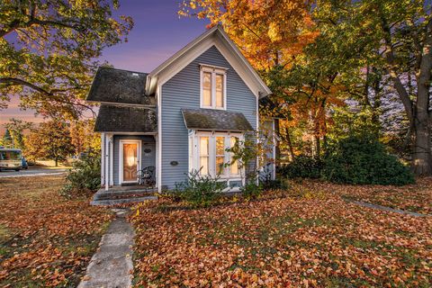 4851 Dowling Street Montague City MI 49437