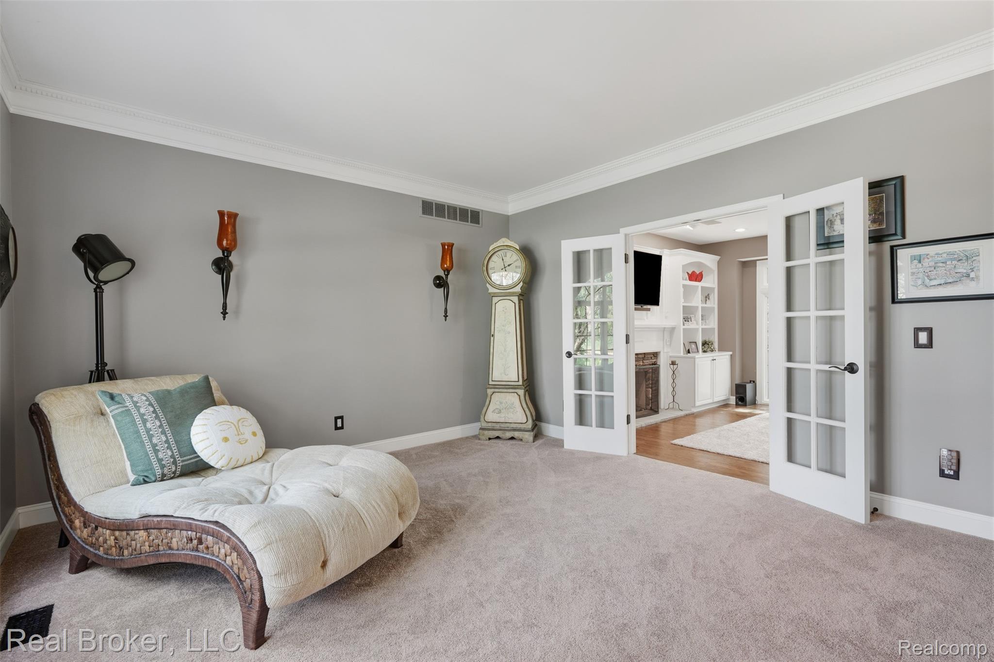 5380 Fieldstone Court