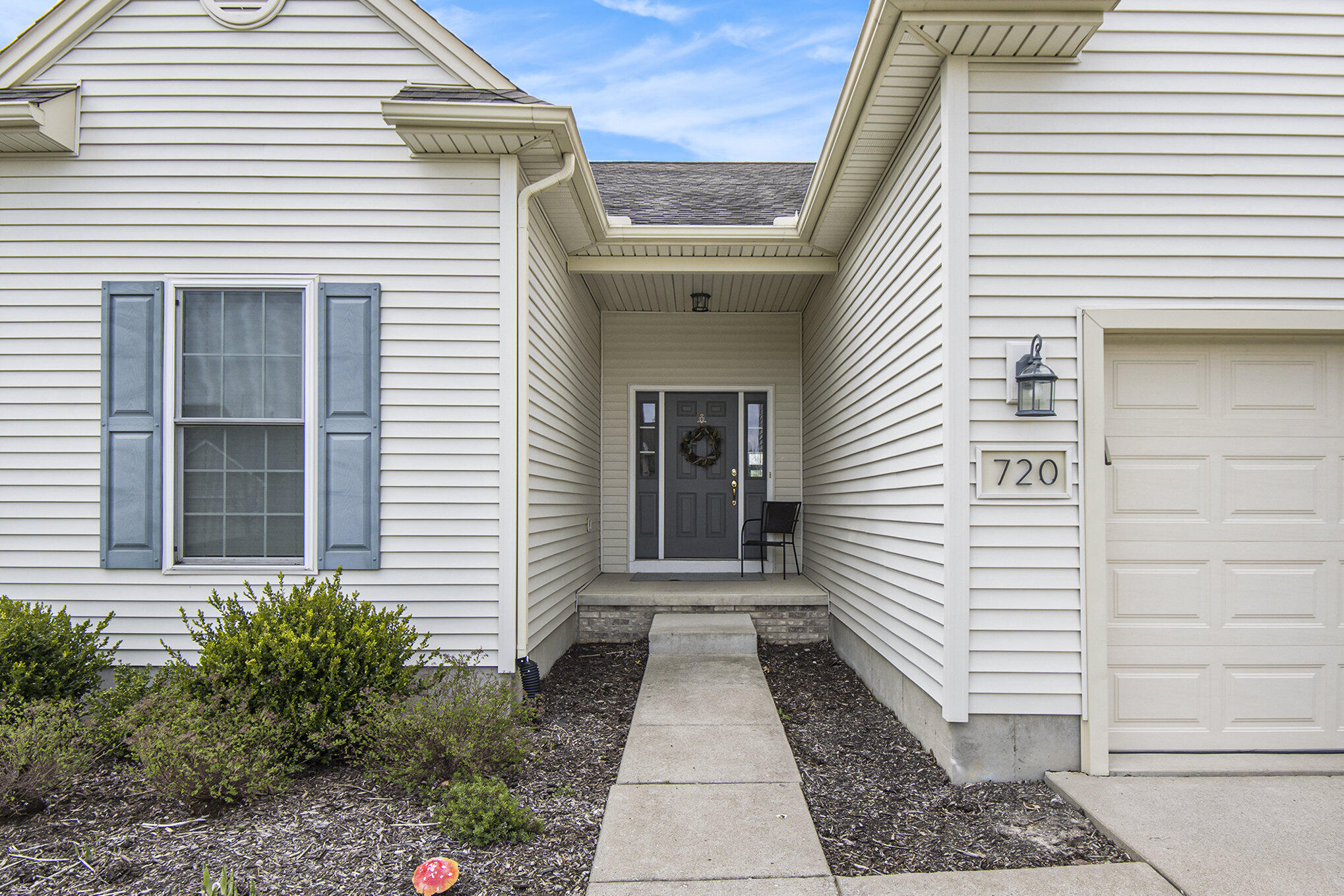720 Hatfield Circle