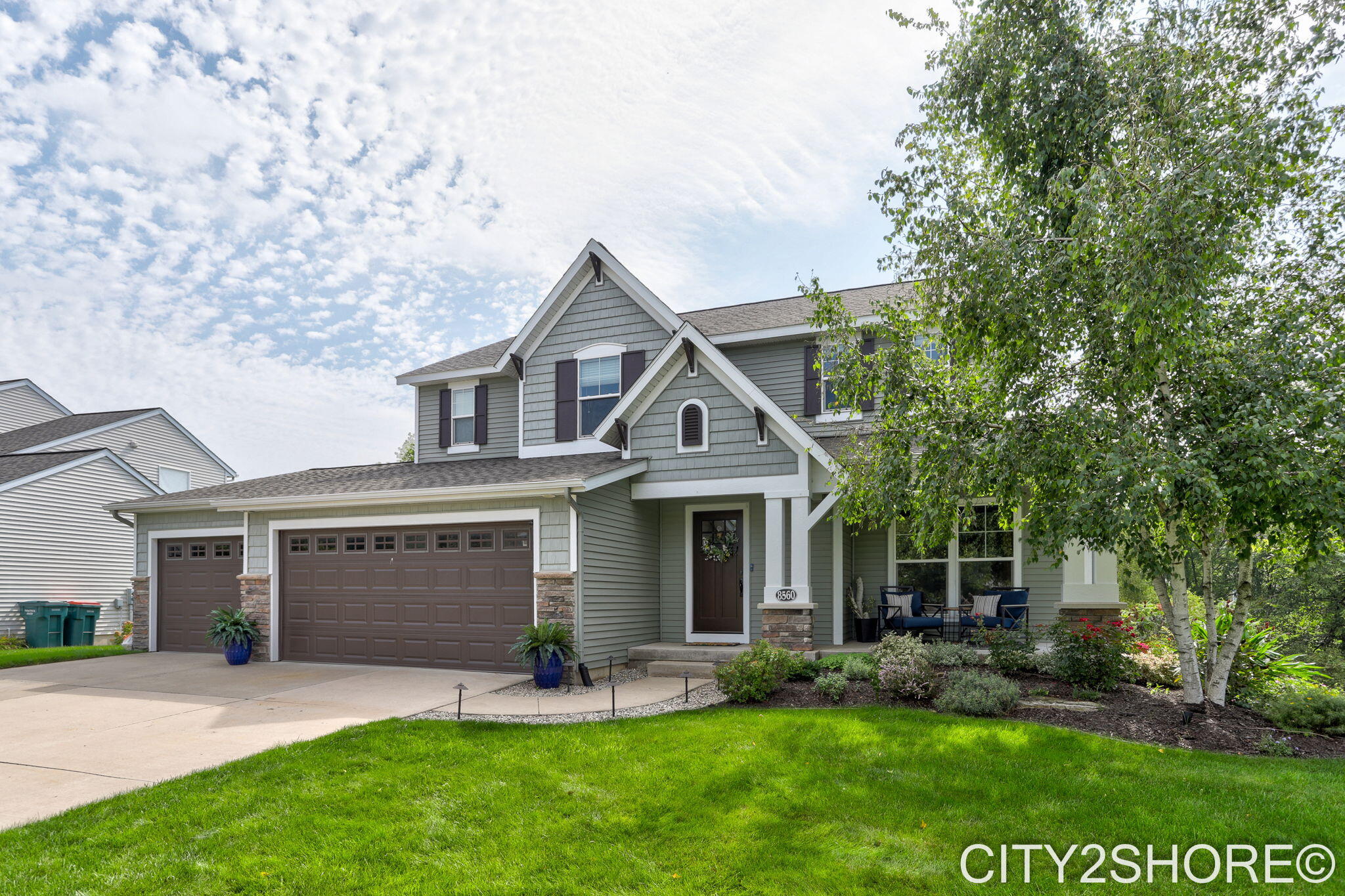 8560 Twin Lakes Drive