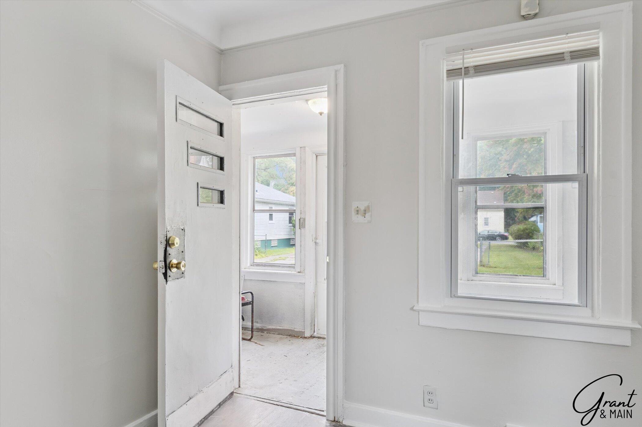 4082 Hereford Street