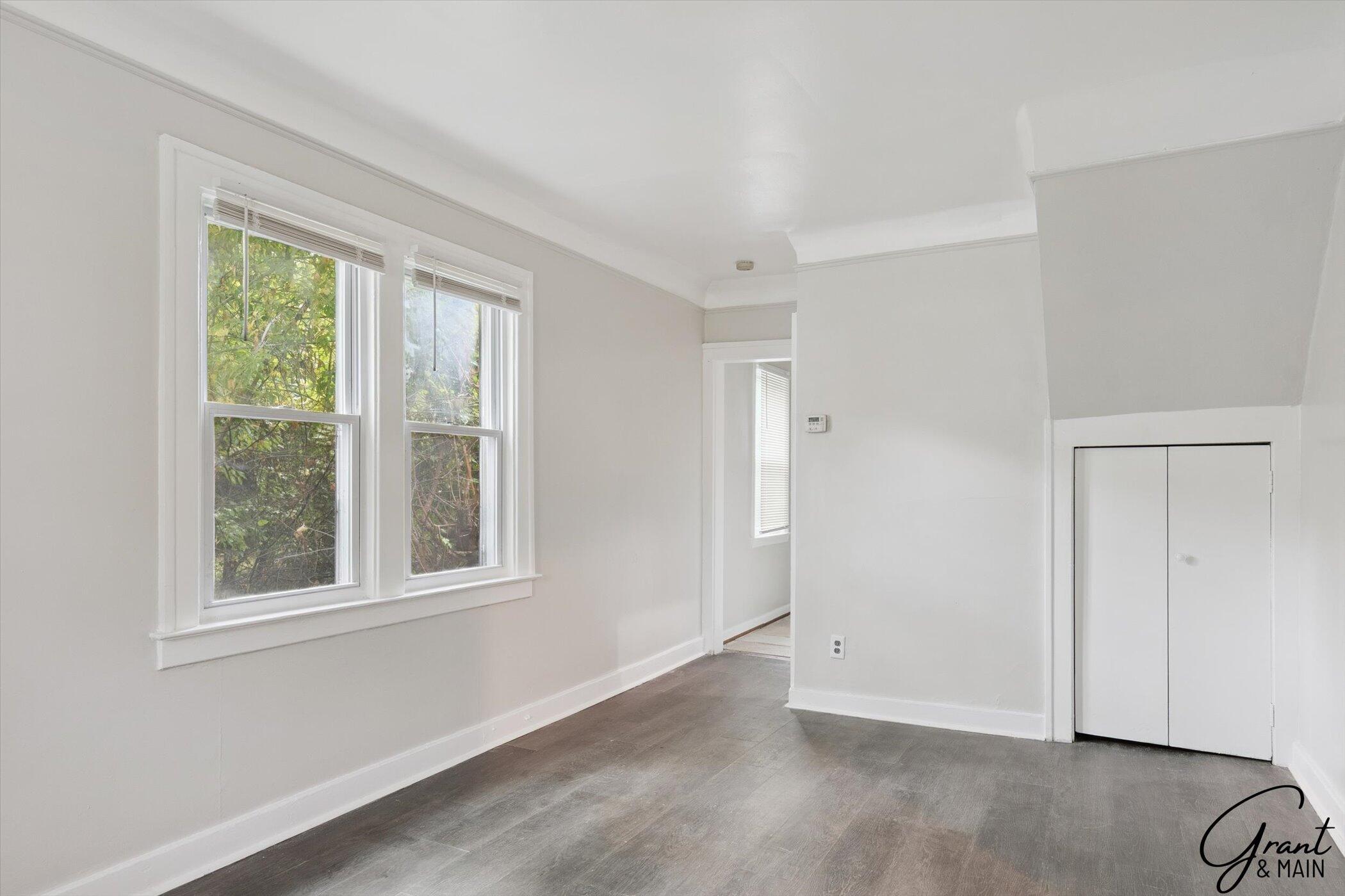 4082 Hereford Street