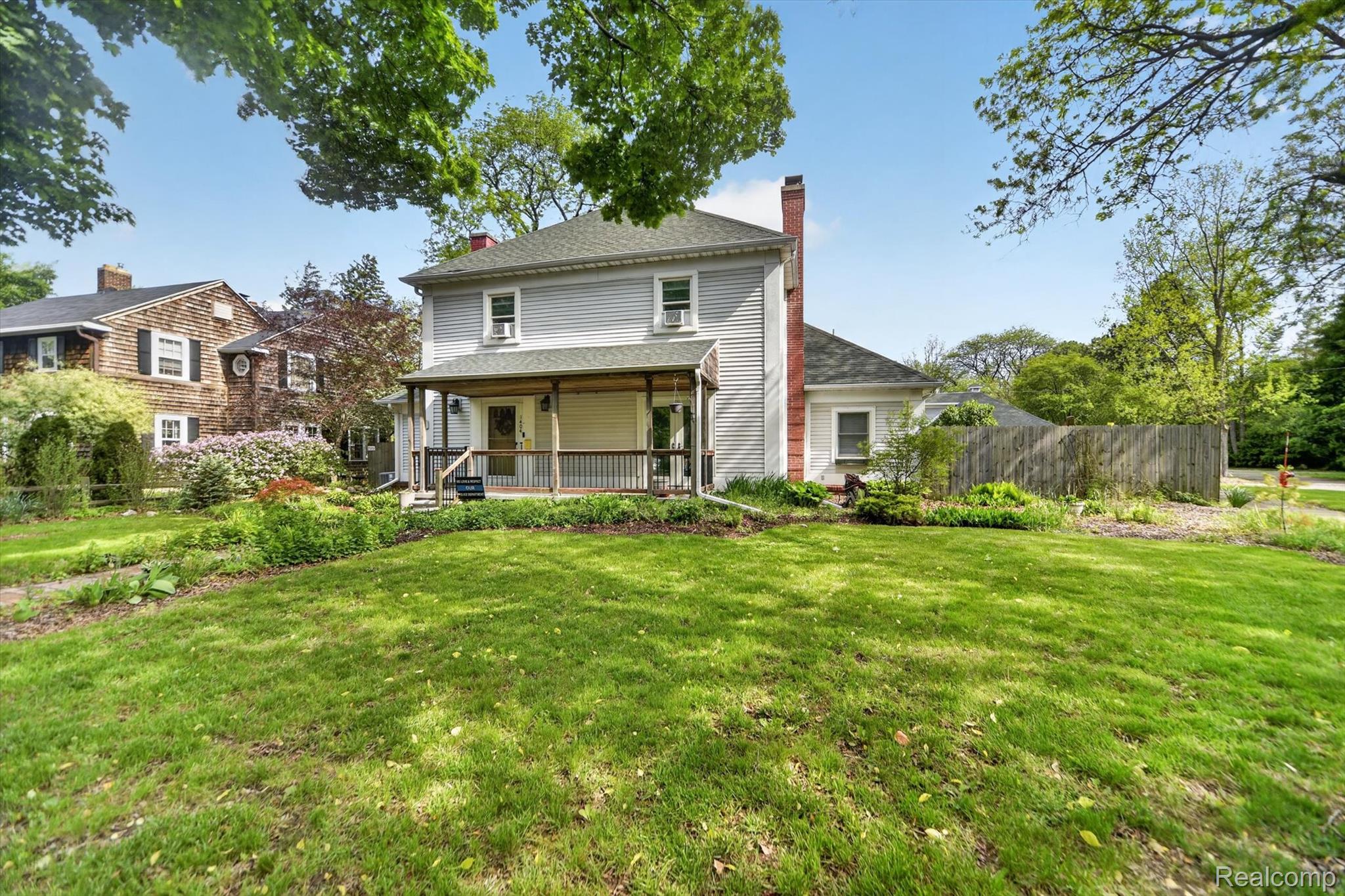 1404 Harvard Road