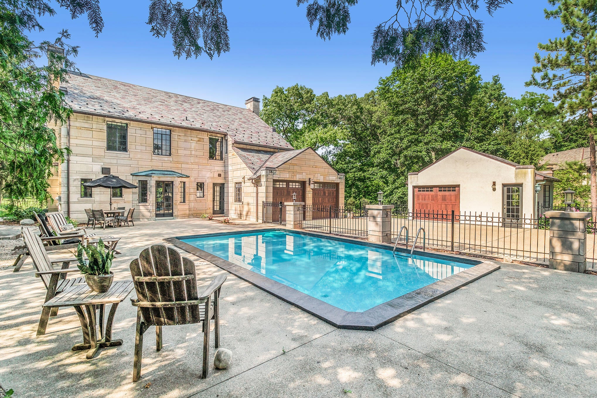 1405 Long Road