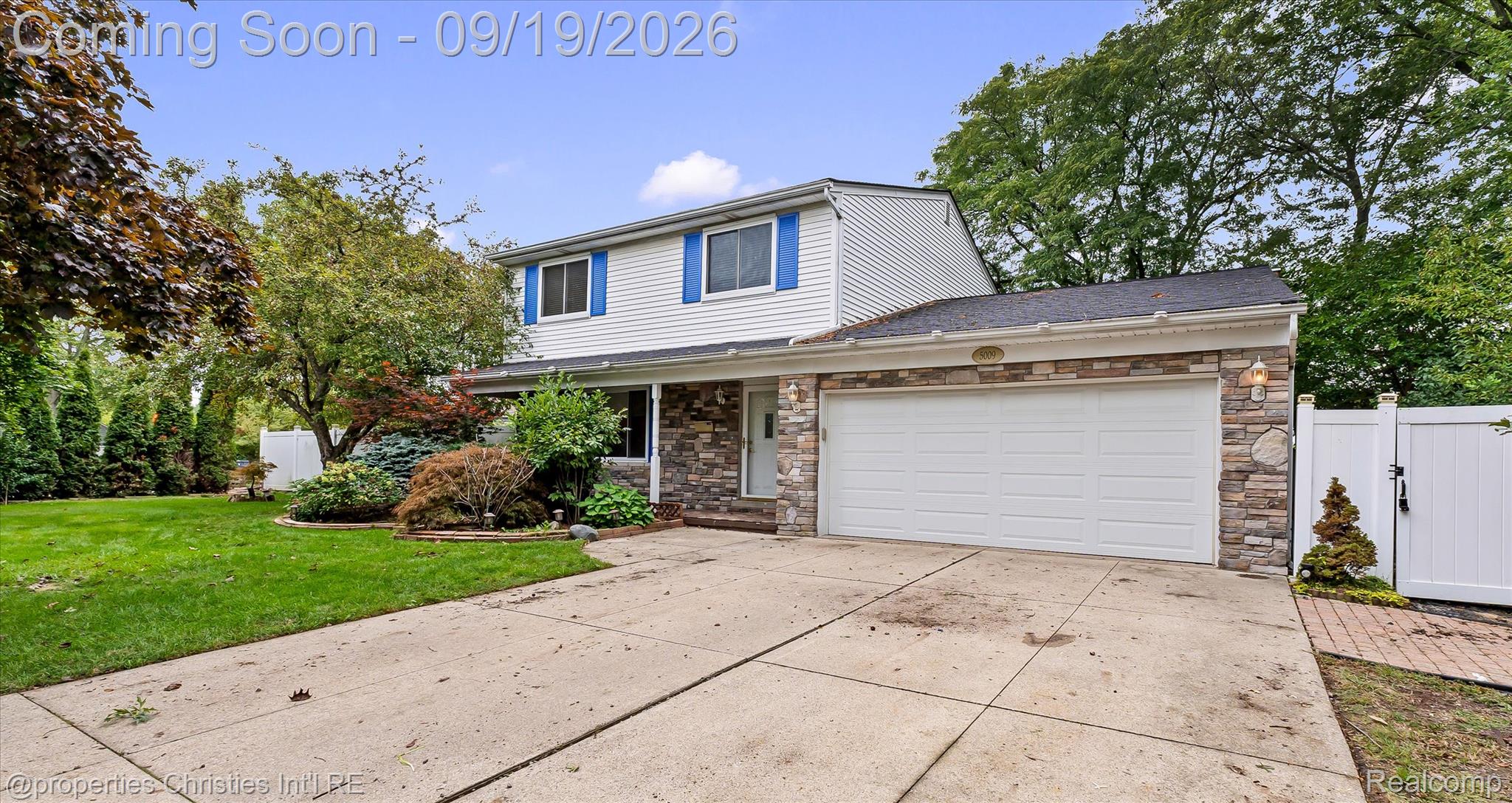 5009 Abington Drive