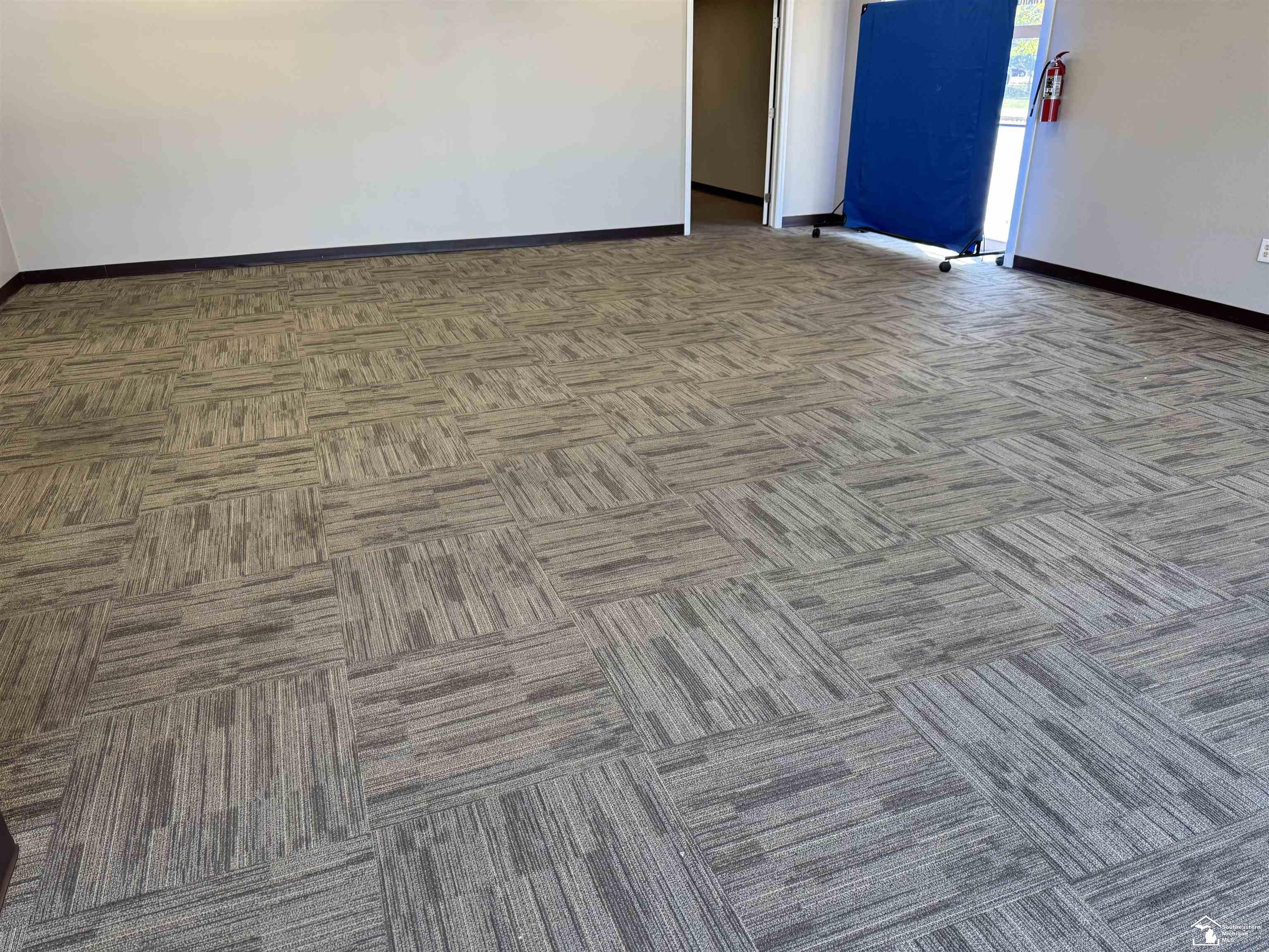 15384 S Dixie Highway