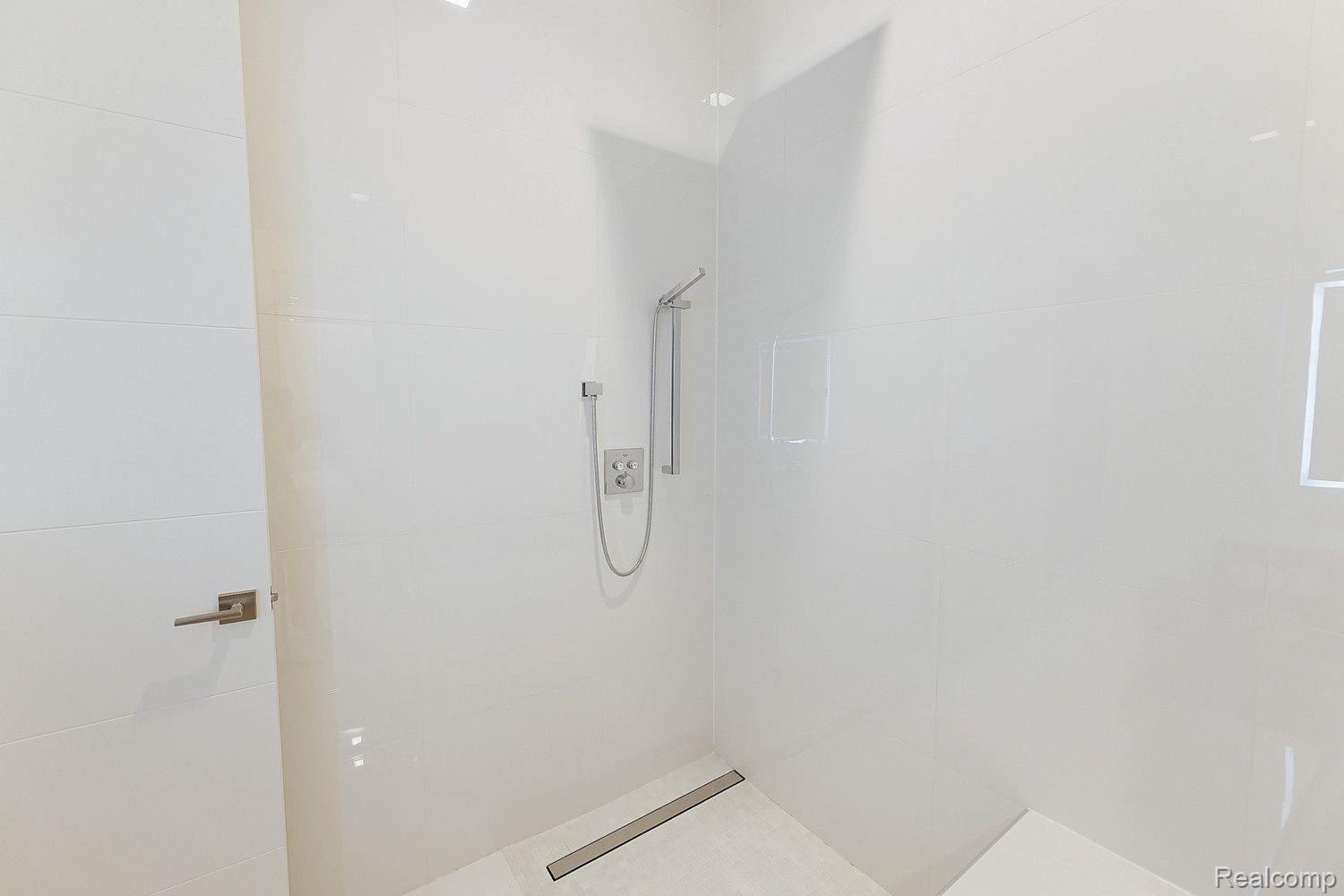 400 S Old Woodward Avenue 311