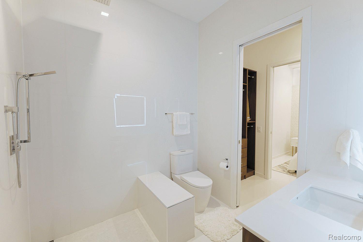 400 S Old Woodward Avenue 311