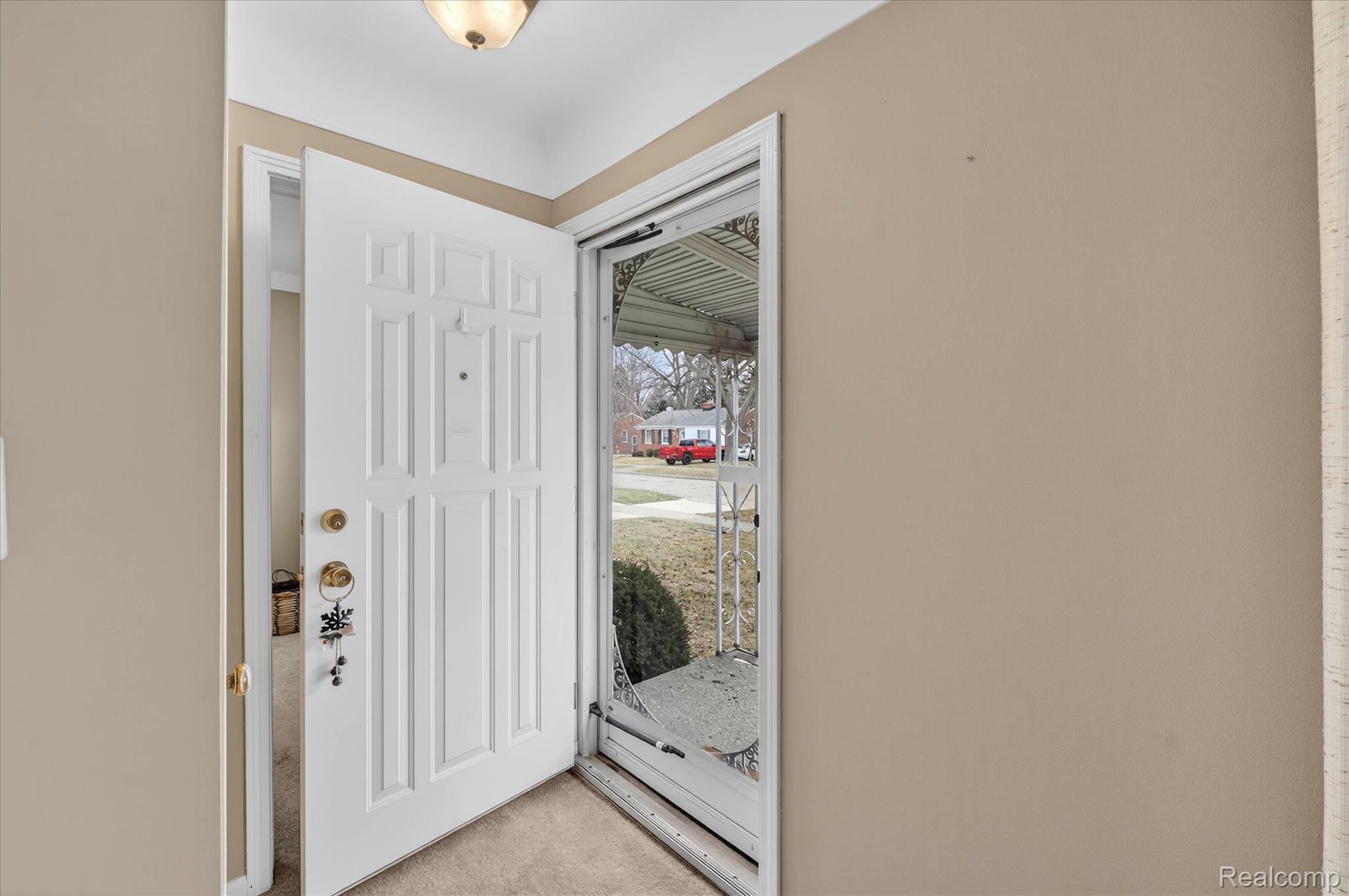 9619 Mayfield Street