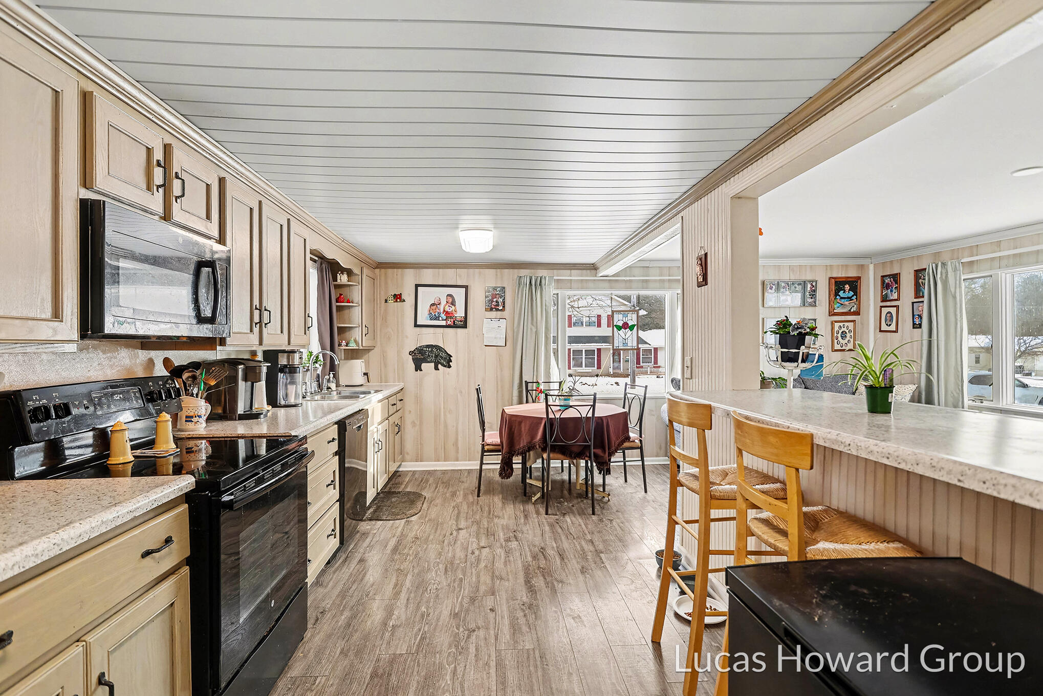 559 N Madison Street