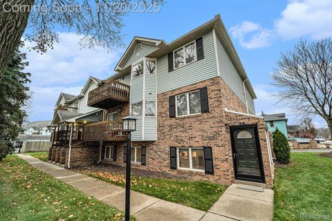 102 Pinewood Circle Plymouth City MI 48170