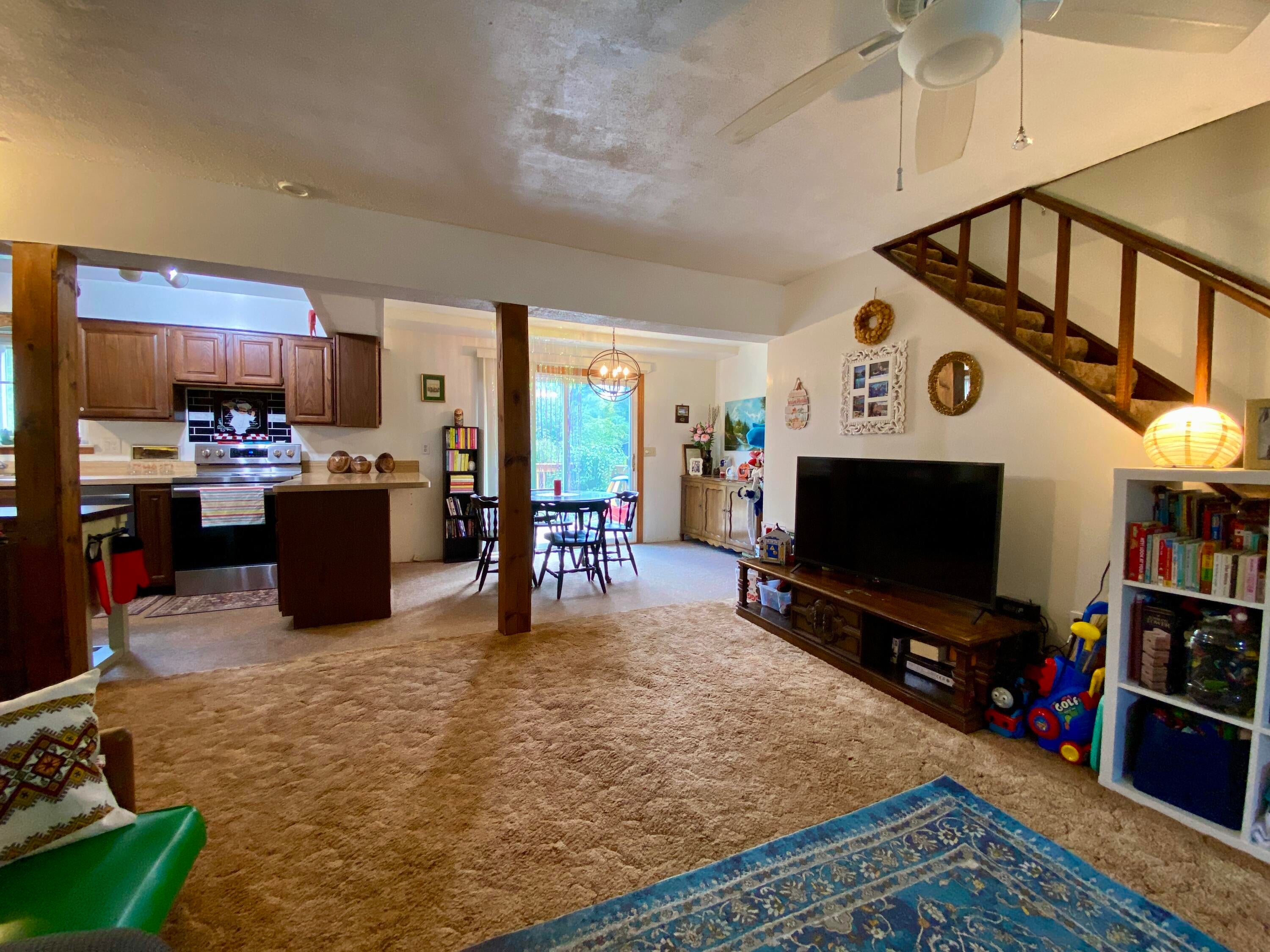 9070 Walnut Drive