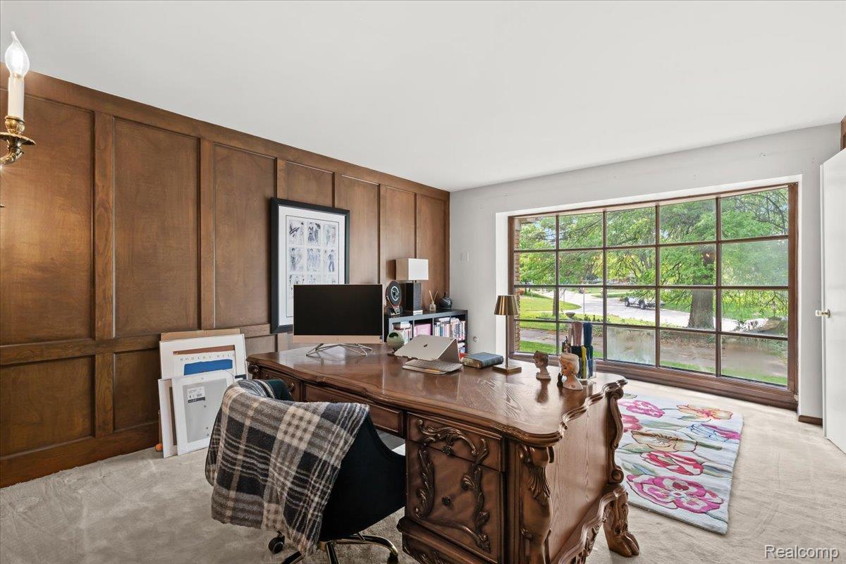 25795 Livingston Circle