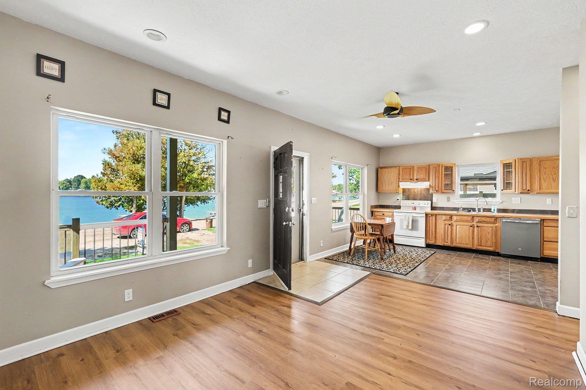 16057 Murray Road