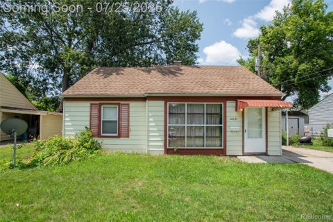 Photo of 22191 Condon Street, Oak Park City, MI 48237 (MLS # 20261055971)