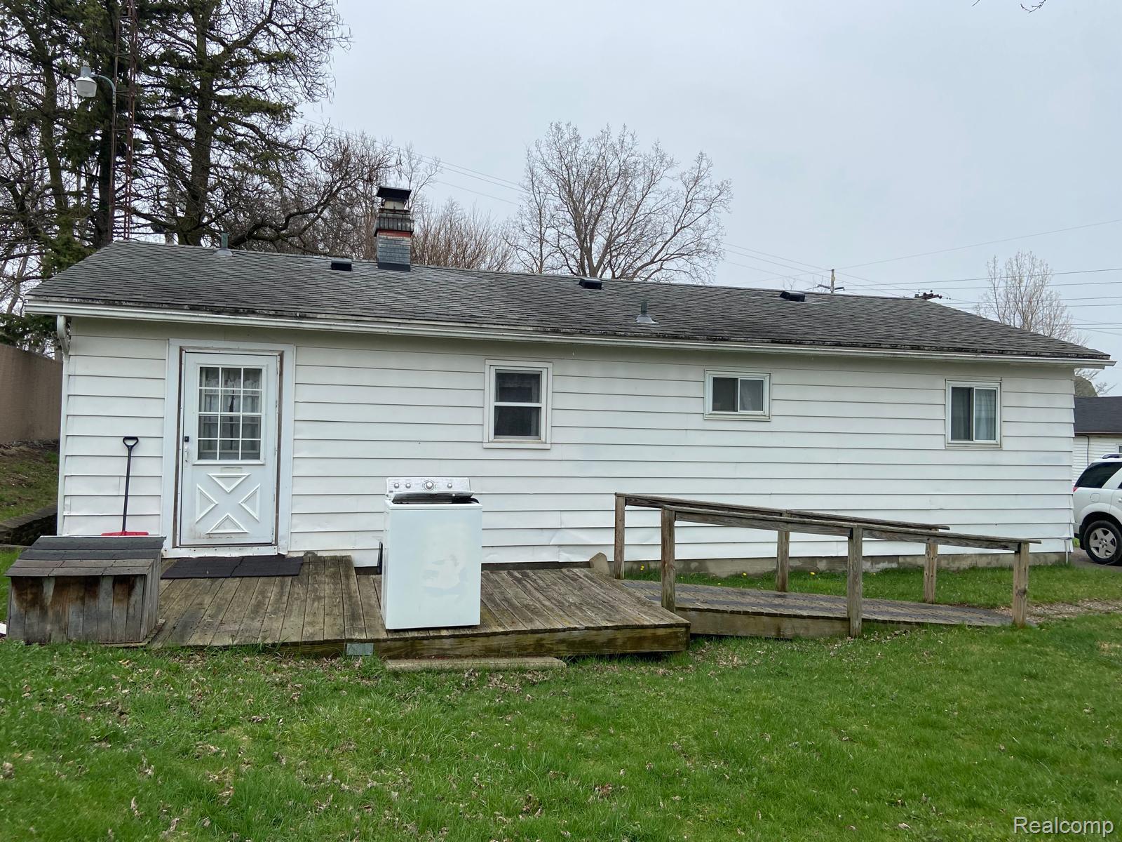 2056 E Stanley Road